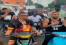 DJ Adoni desafía autoridades y realiza “teteo” en Los Mina